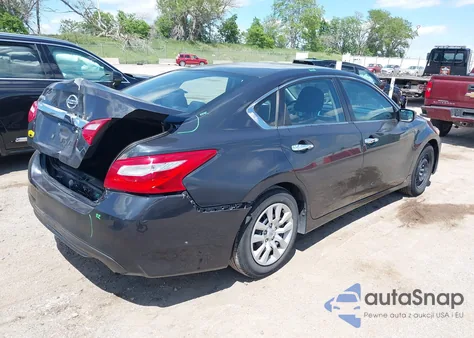 2016 Nissan Altima 2.5/2.5 S/2.5 Sl/2.5 Sr/2.5 Sv z USA, uszkodzony, nr VIN 1N4AL3AP9GC235276